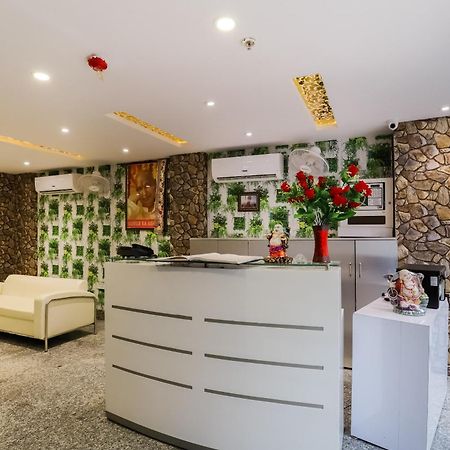 Hotel O New Tech India Delhi  Eksteriør billede