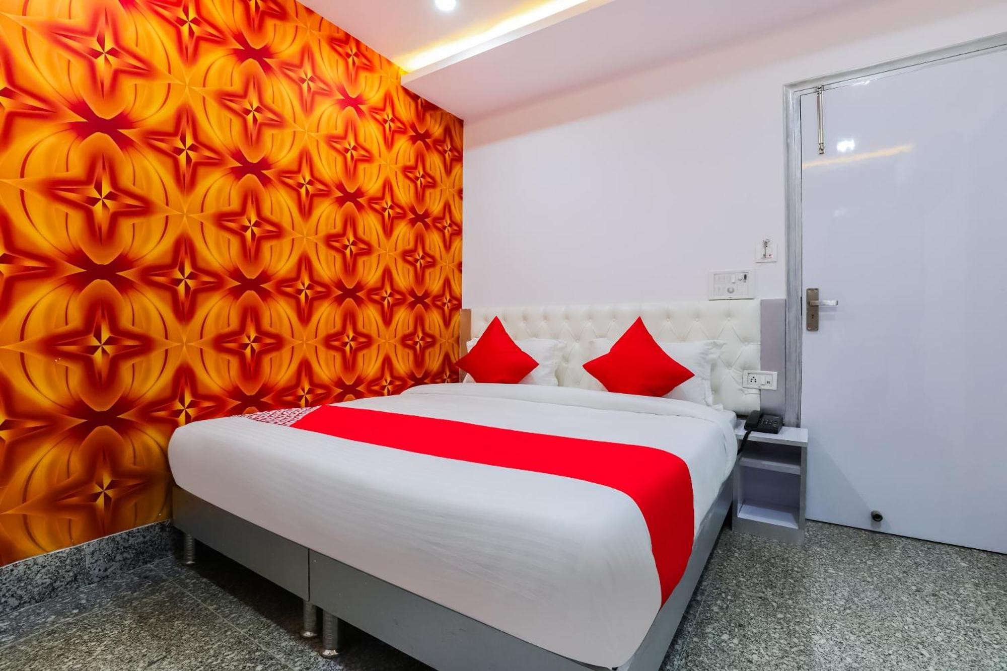 Hotel O New Tech India Delhi  Eksteriør billede