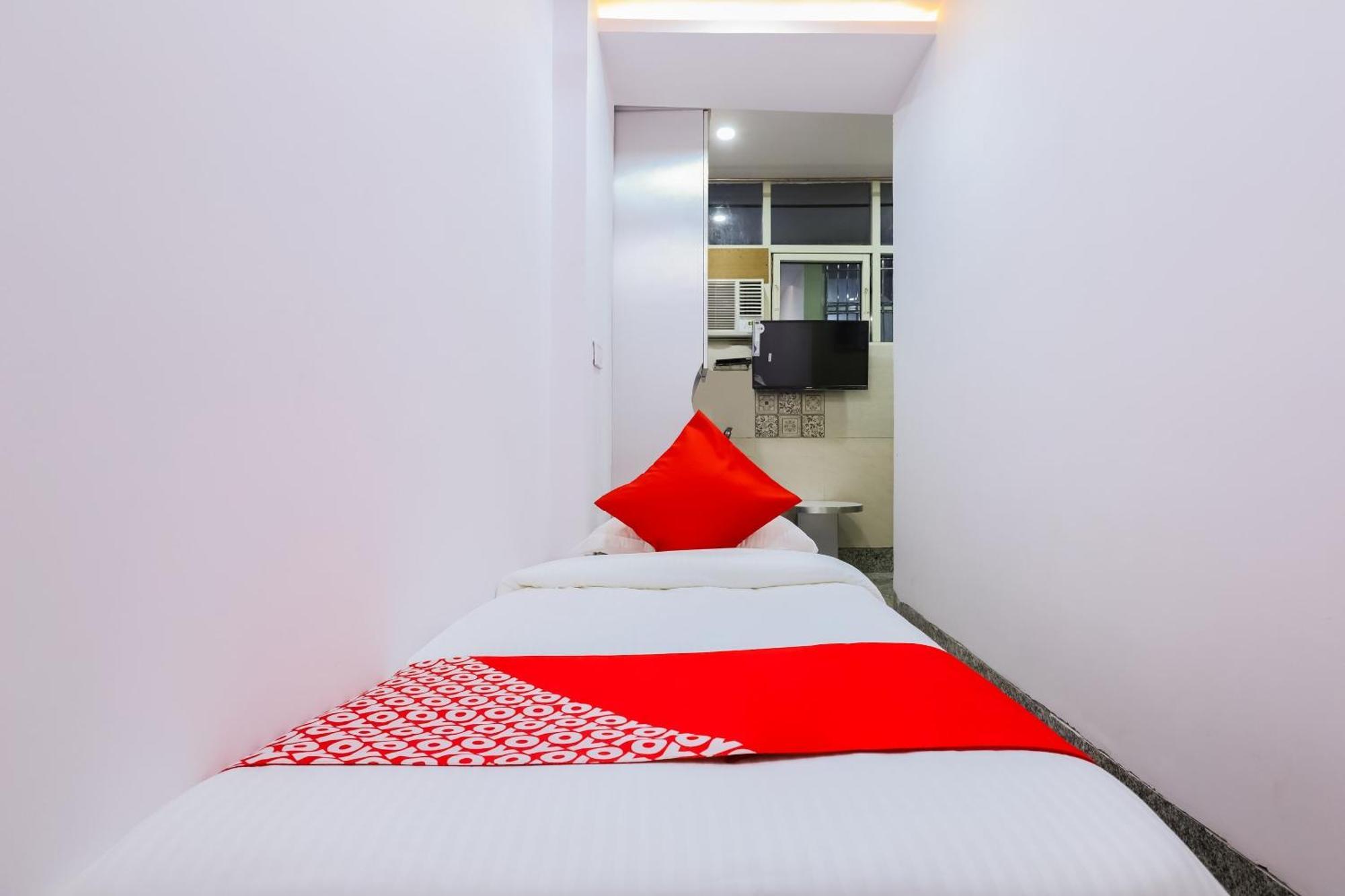 Hotel O New Tech India Delhi  Eksteriør billede